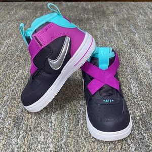 Toddler girl AF1. Size 8c